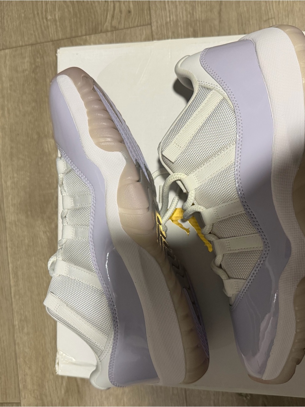 Jordan White Shoe Box with Gold Label